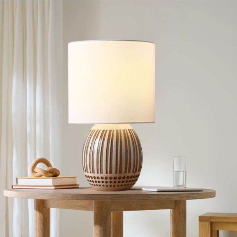 Coastal Harmony Table Lamp