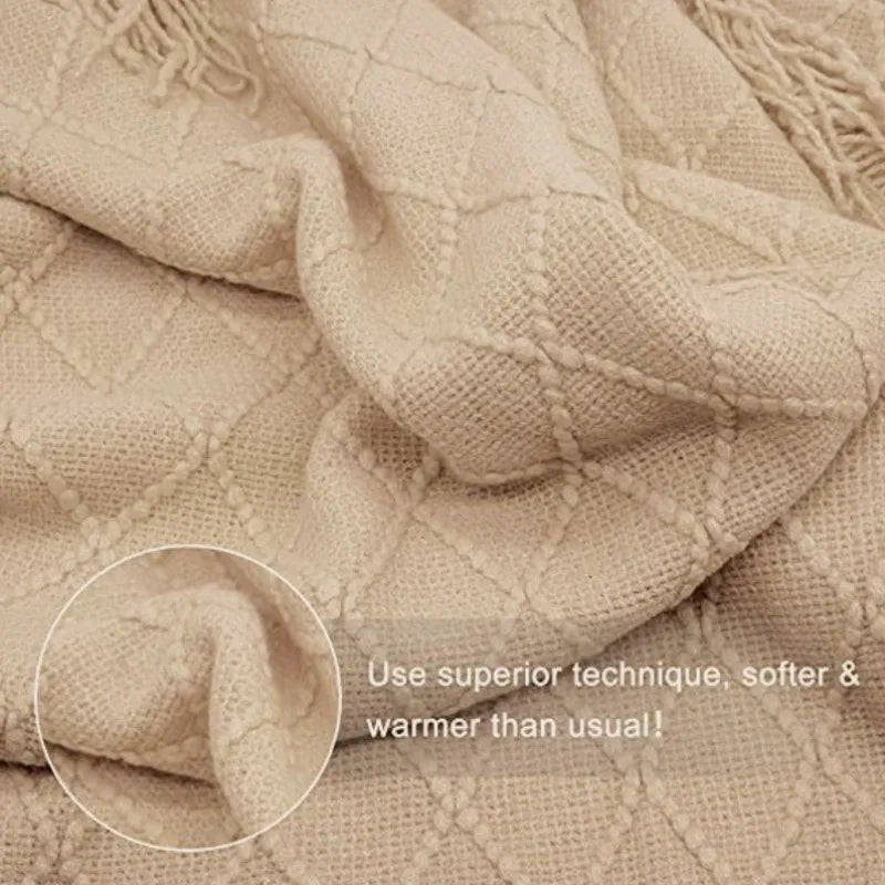 CozyLine – Knitted Throw Blanket with Diamond Pattern