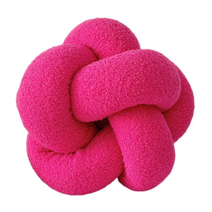 KnotMe – Modern Decorative Knot Cushion