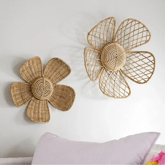 Nordic Bloom – Handwoven Rattan Wall Flower