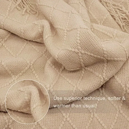 CozyLine – Knitted Throw Blanket with Diamond Pattern