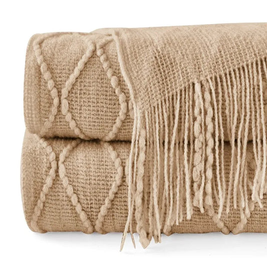 CozyLine – Knitted Throw Blanket with Diamond Pattern